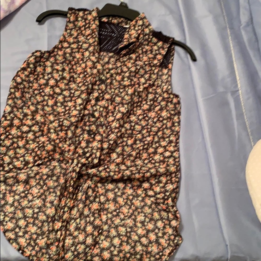 Women top